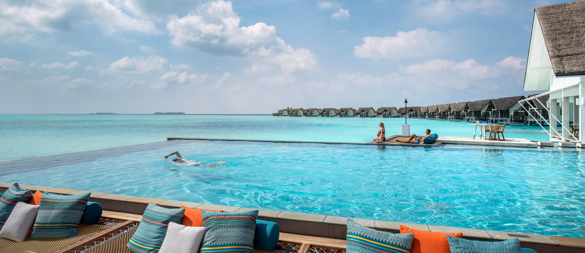 Four Seasons Resort Maldives at Landaa Giraavaru