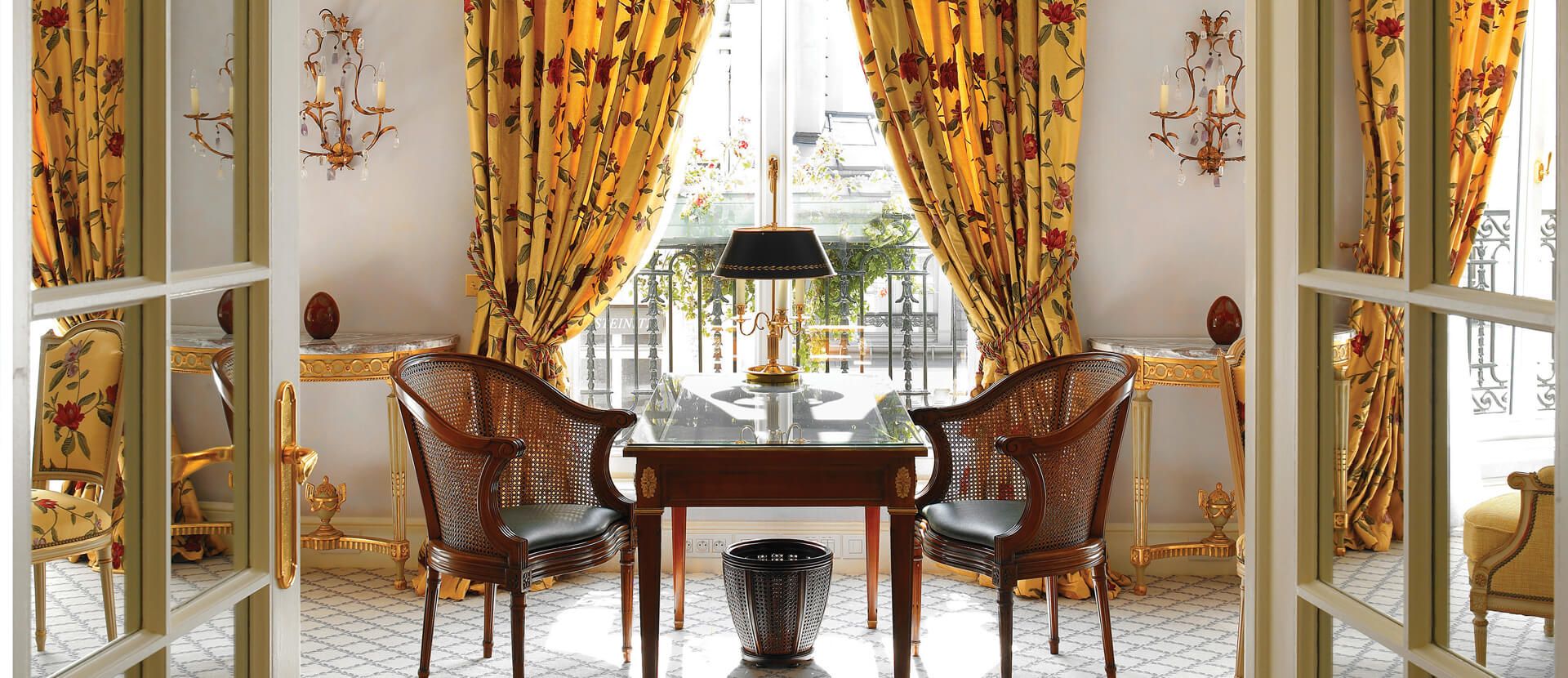  Hotel Le Bristol
