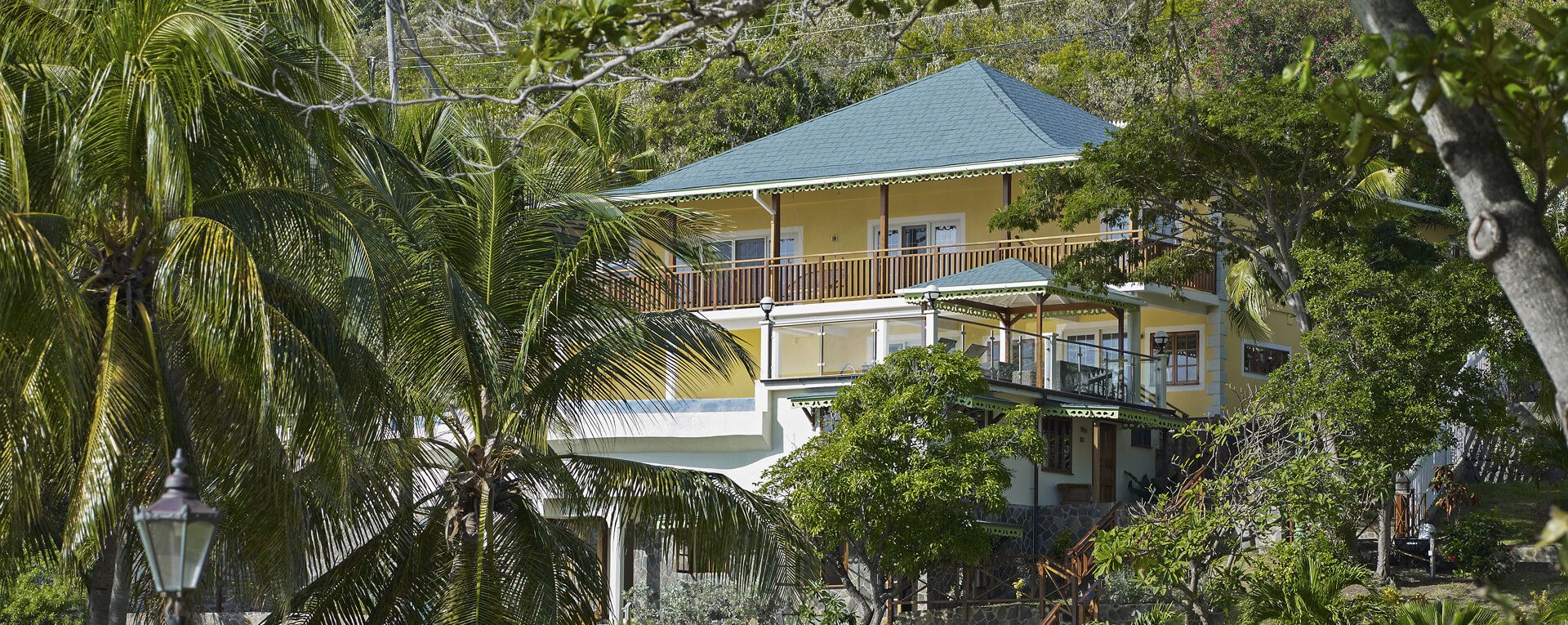 Bequia Beach Hotel