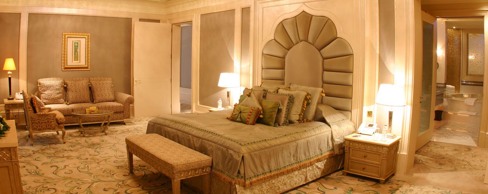Emirates Palace Hotel