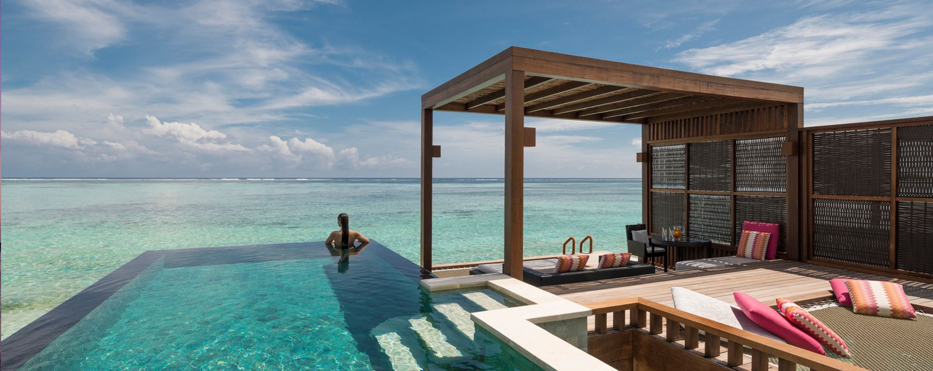  Four Seasons Resort Maldives at Kuda Huraa