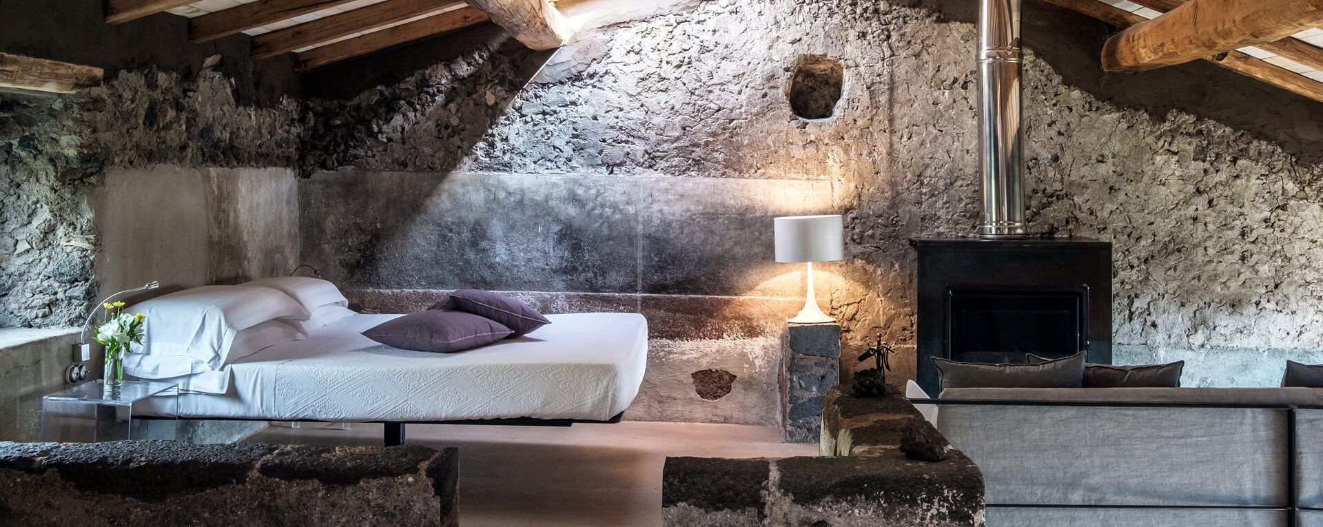 Monaci delle Terre Nere