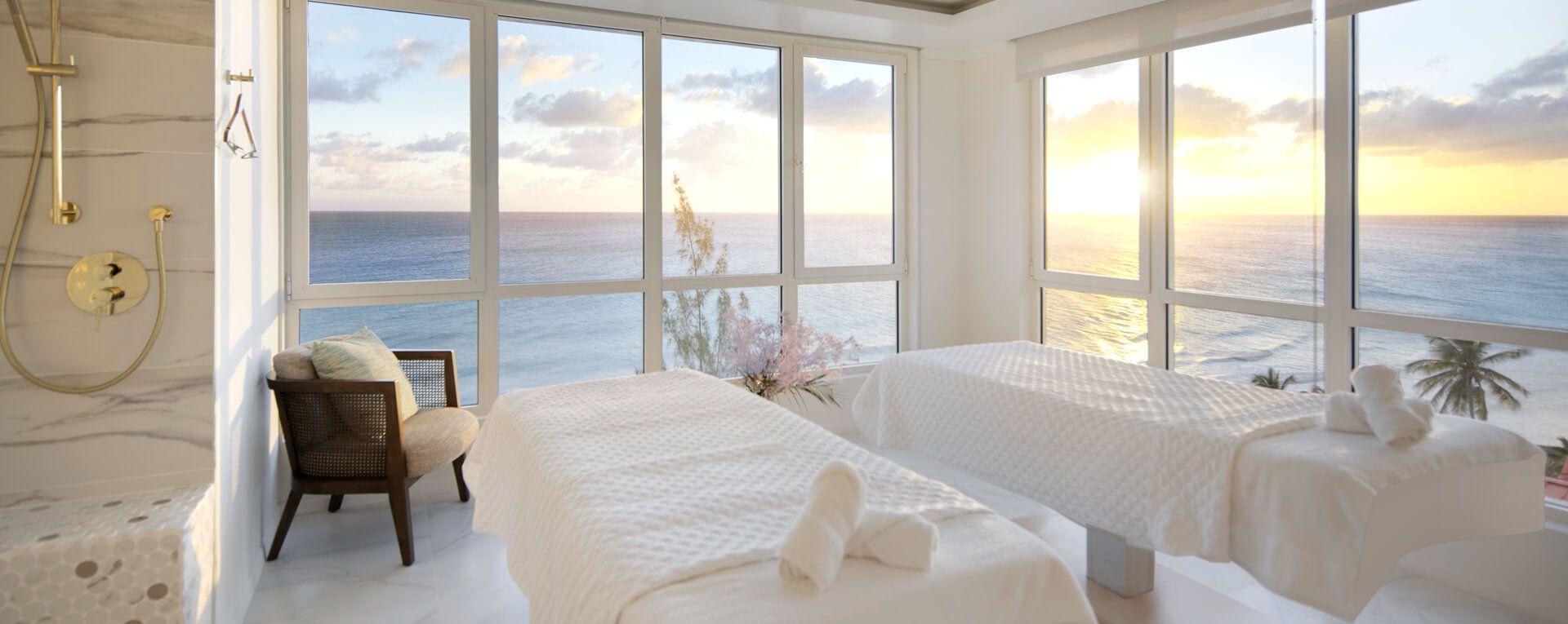 O2 Beach Club & Spa