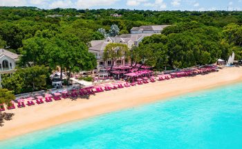 A Haven of Timeless Glamour and Unparalleled Hospitality